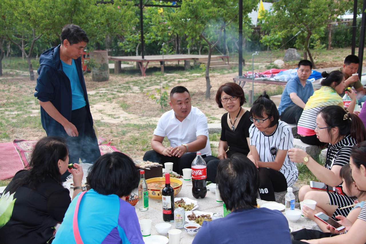 雪碳市场培训交流会(图3) 雪碳市场培训交流会(图3)
